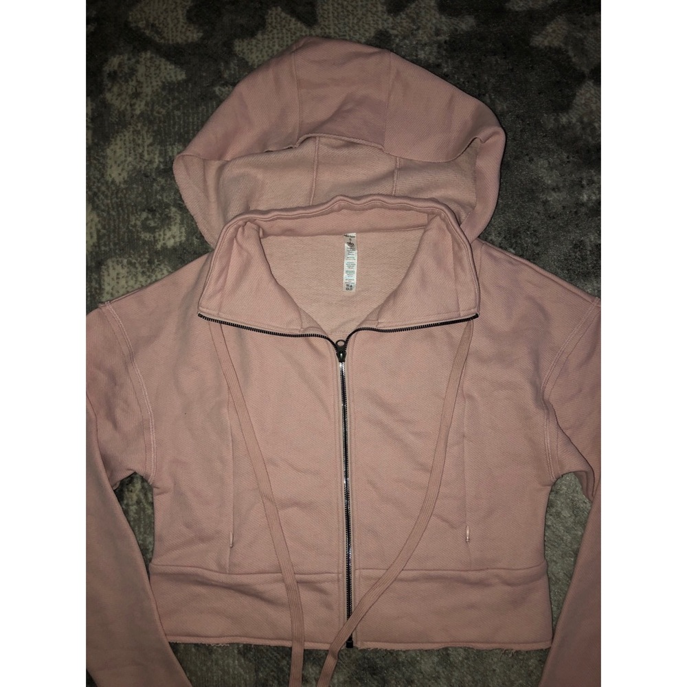 ❌SOLD❌Alo Yoga Trail Jacket / Pale Mauve / size small - Picture 7 of 9